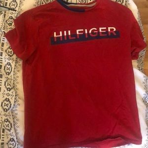 Tommy Hilfiger tee